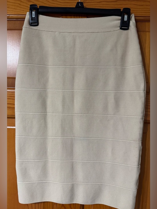 Romeo & Juliet Couture Dresses & Skirts - Romeo & Juliet Couture Cream Bandage Pencil Skirt